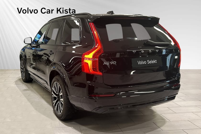 Bild 4 av Volvo XC90 7 Säten Recharge T8 Ultimate Dark H/K Drag 360