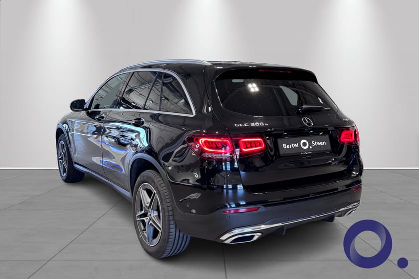Bilde 5 av Mercedes-Benz GLC 300 e 4MATIC AMG  / DISTRONIC / GODT UTSTYRT! /