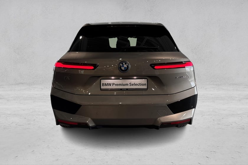 Bilde 4 av BMW iX xDrive50 Skinn| Massasje| Pano| Laser| Luft| H/K| Sportspakke