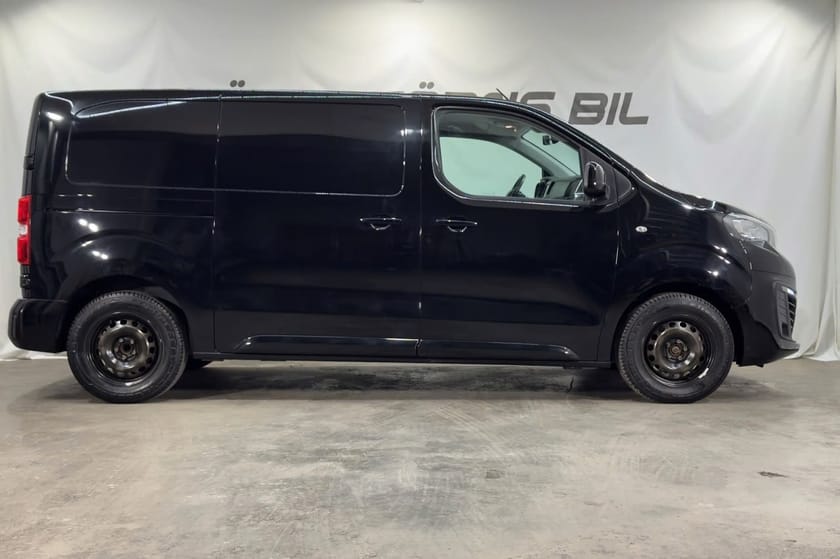 Bild 5 av Peugeot e-Expert 50 PRO+ BACKKAMERA KOMFORTVÄGG MOMSBIL