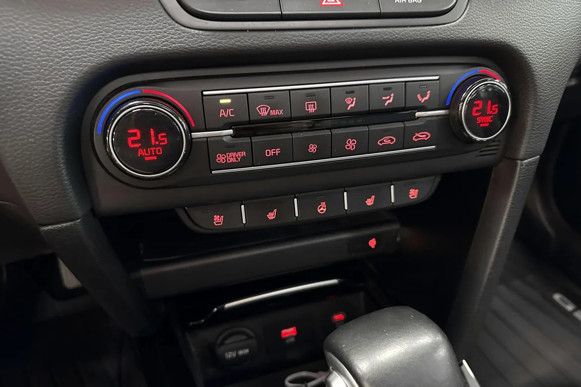 picture of a car