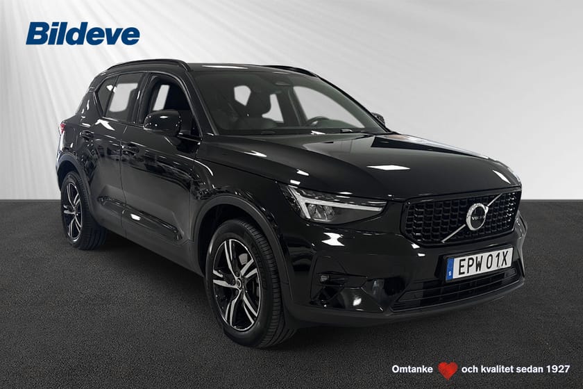 Bild 1 av Volvo XC40 B4 FWD Bensin Plus Dark