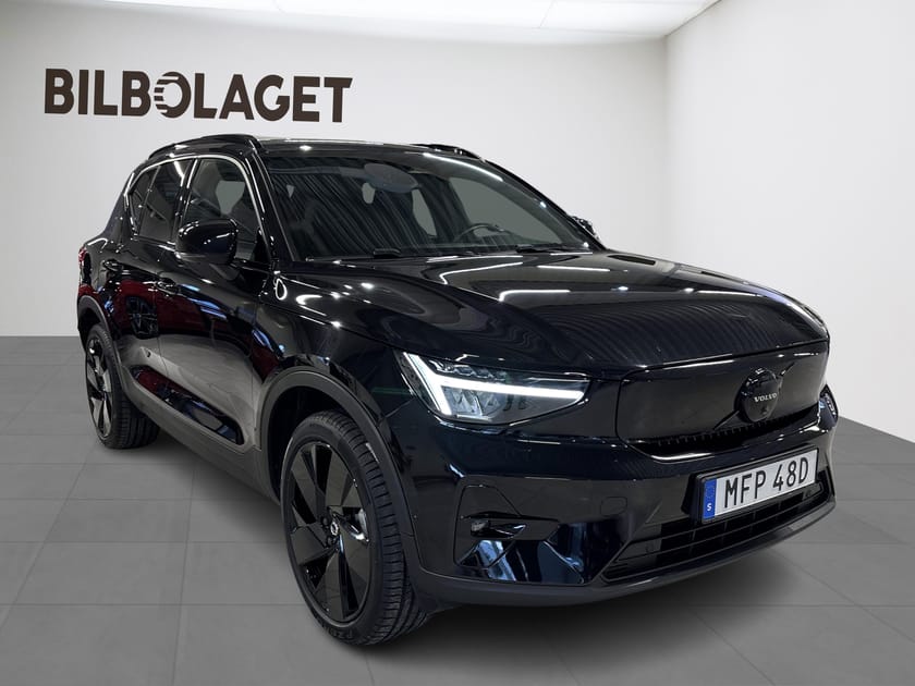Bild 5 av Volvo EX40 Twin Motor Performance M Plus Black Edt Drag 360