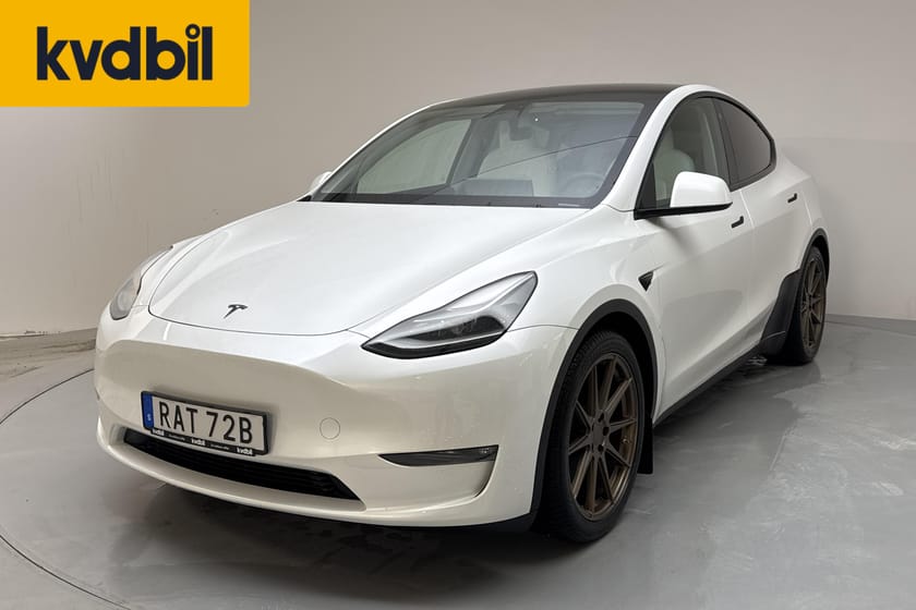 Bild 1 av Tesla Model Y Performance Dual Motor AWD Drag Värmepump