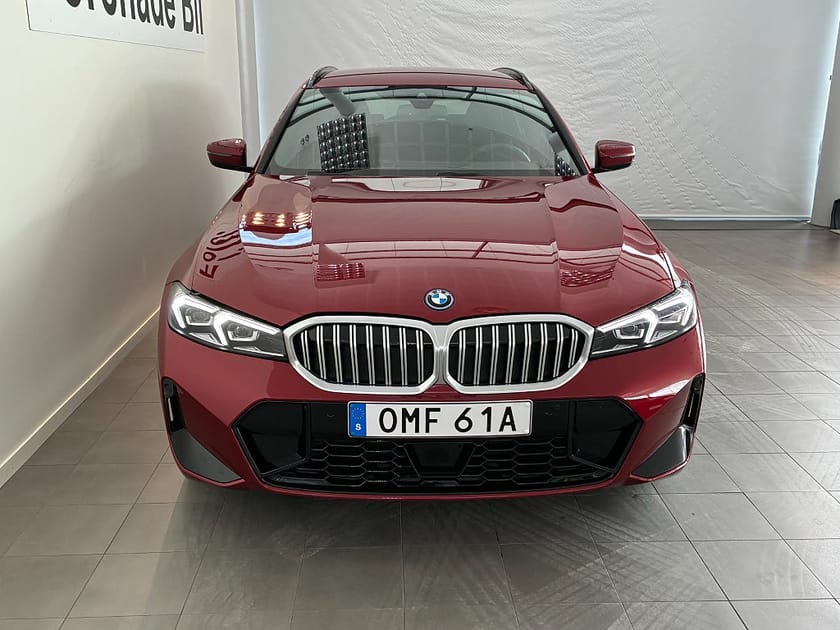 Bild 2 av BMW 330e xDrive Touring M Sport Drag Rattvärme Toande Rutor