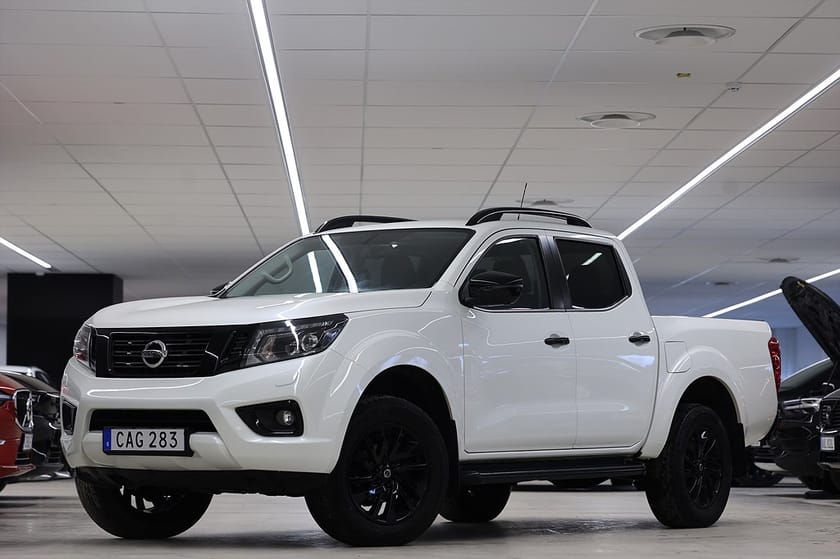 Bild 3 av Nissan Navara Dubbelhytt 2.3 dCi 4WD 190hk N-Guard Pano Värmare