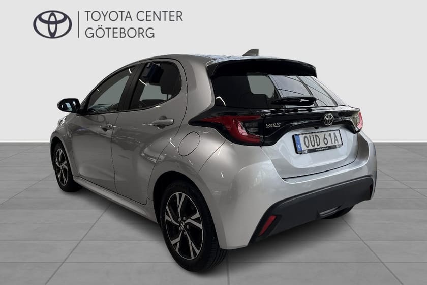 Bild 3 av Toyota Yaris Hybrid 115 1,5 5D ACTIVE PLUS