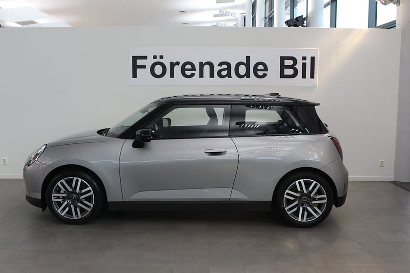 Bild 3 av MINI Cooper E Classic Trim M Paket 4,95% ränta
