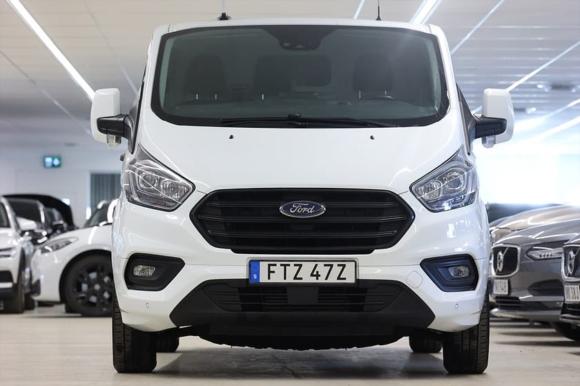 Bild 5 av Ford Transit Custom 300 2.0 EcoBlue 130hk L2 3-Sits Drag B-Kamera V-inrett