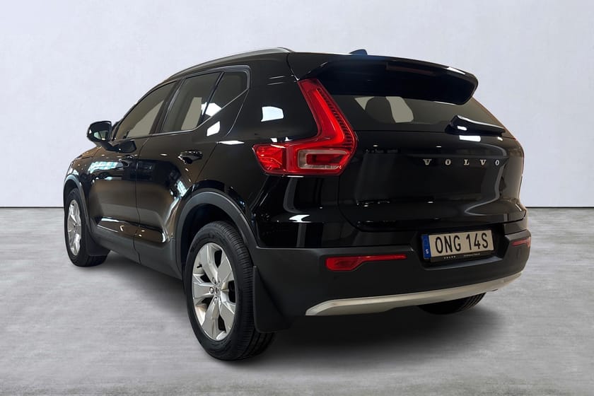 Bild 4 av Volvo XC40 B4 II FWD Bensin MomAdv NaviPro Edt