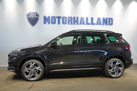Škoda Karoq SPORTLINE 150 HK DSG DRAG VÄRMARE KAMERA