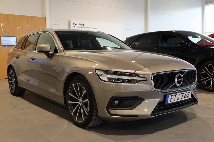 Bild 4 av Volvo V60 D4 190hk Momentum AWD Aut H/K Navi Kamera Leasbar