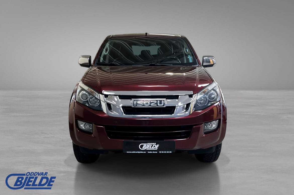 Isuzu D-Max Single Cab 2.5 4WD Automatic, 163hp, 2013
