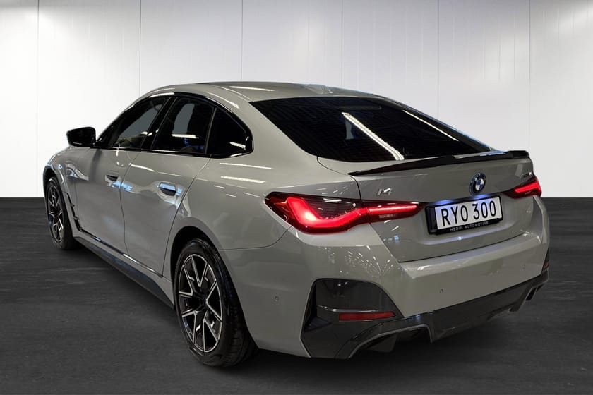 Bild 3 av BMW i4 eDrive40 Gran Coupé | M-Sport | 360 | Drag | HI-FI | Helläder