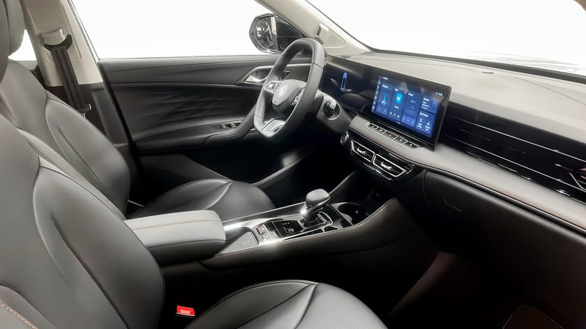 Bild 3 av MG HS PHEV LUXURY PLUG-IN HYBRID LUXURY PLUG-IN 100KM | KAMPANJ