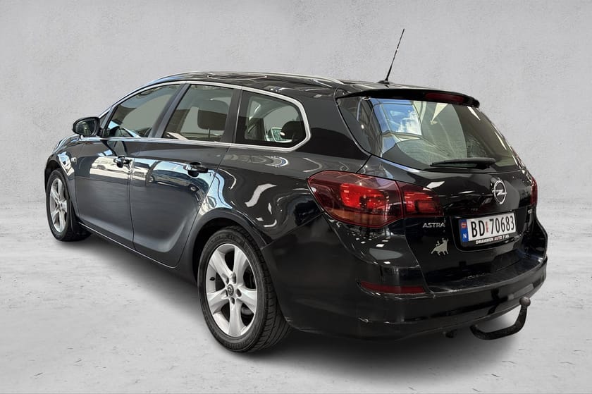 Bilde 3 av Opel Astra Sports Tourer | Billigbil |