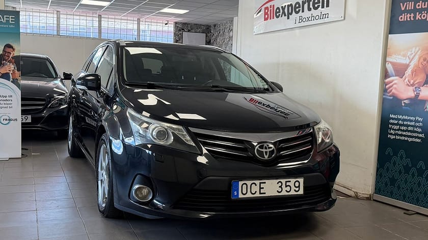 Bild 1 av Toyota Avensis Kombi 2.2 D-4D Executive|Adaptiv farthållare|Automat