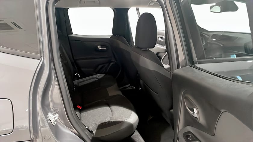 Bild 5 av Jeep Renegade 4XE Limited PHEV Backkamera