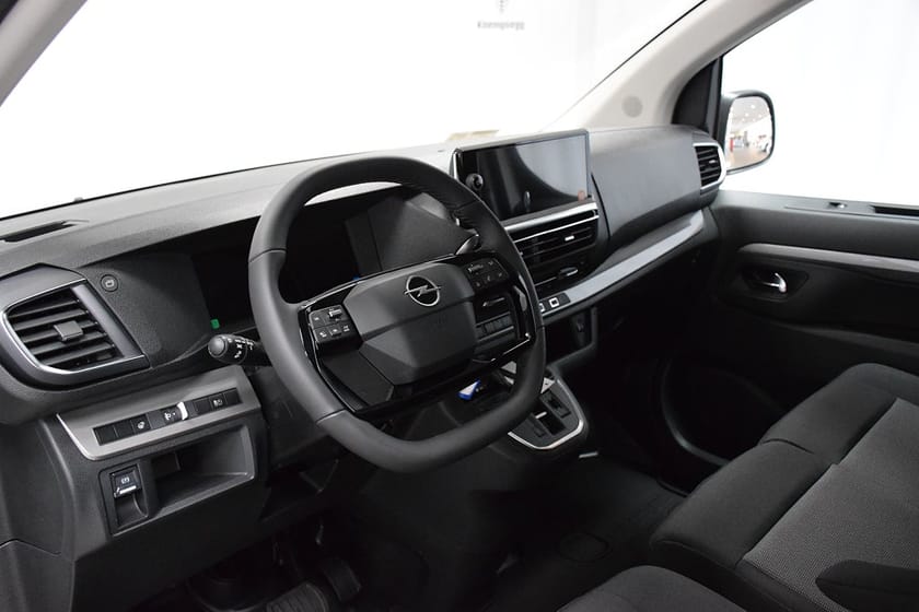 Bild 4 av Opel Vivaro Skåpbil L3 | ELITE | Värmare & Drag | DEMO | 3 295:- ex /mån |