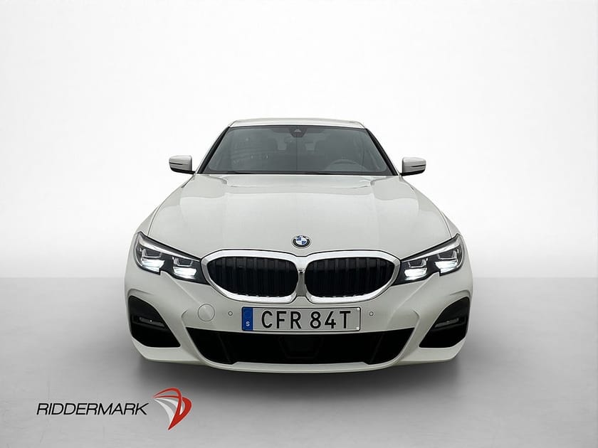 Bild 2 av BMW 330e Sedan 292hk M Sport HiFi Navigation Rattvärme MOMS