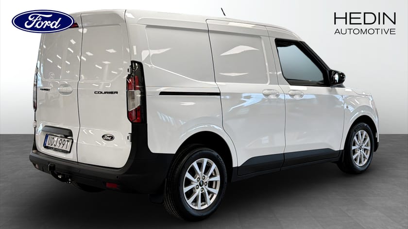 Bild 2 av Ford Transit Courier LIMITED SKÅP 125 A FWD |DEMO|