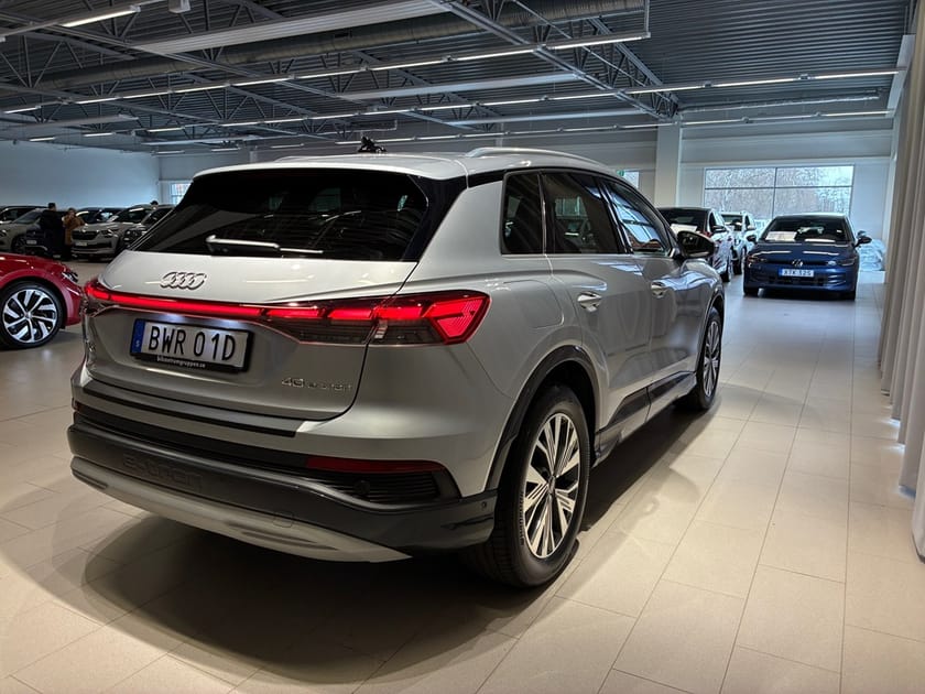 Bild 4 av Audi Q4 40 e-tron PROLINE 150,00 KW  150