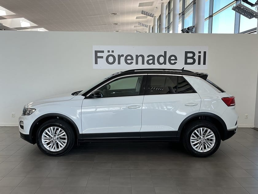 Bild 3 av Volkswagen T-Roc 4,95 ränta Manuell Adaptiv Farth. MultiFunktion Ratt