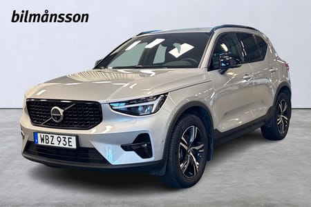 Volvo XC40 B3 FWD Bensin Plus Dark