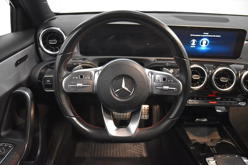 Bild 2 av Mercedes-Benz A 180 d AMG Drag Widescreen Navi 116hk