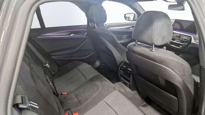 Bild 5 av BMW 520d xDrive Touring M Sport Panorama Drag