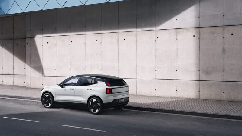 Volvo EX30 Single Motor Extended Range