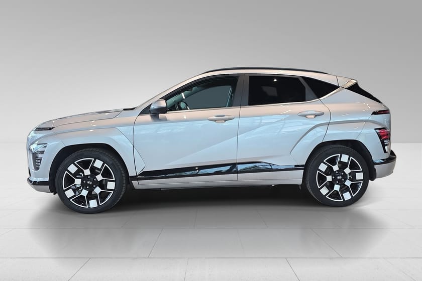 Bilde 2 av Hyundai Kona Electric Long Range Premium LR 19" - 360kamera, Skinn, HUD, LED-bar