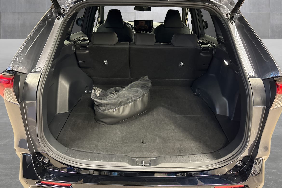 Toyota RAV4 Plug-in Hybrid E-CVT, 306hk, 2023