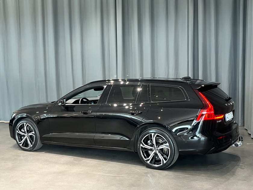 Bild 2 av Volvo V60 T6 Plus Dark Nordic Edition