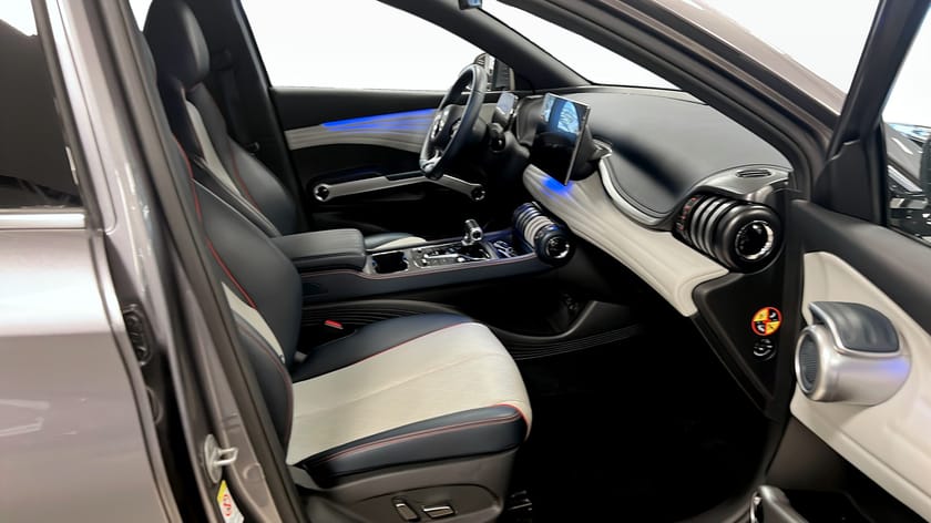 Bild 3 av BYD Atto 3 Extended Range COMFORT / 360 Kamera / Panoramatak / Adaptiv farthållare