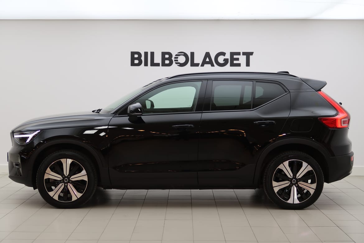 Volvo XC40 2023 - miniatyr 2