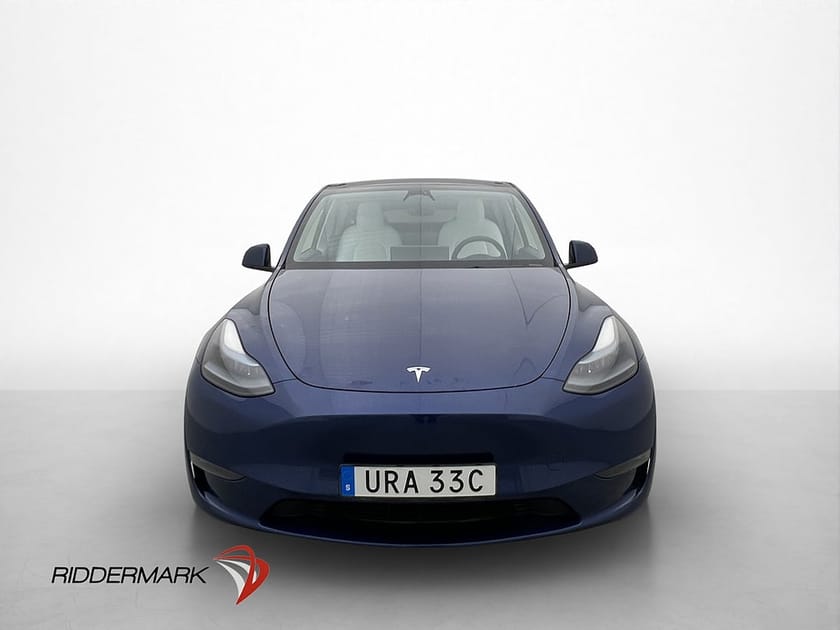 Bild 3 av Tesla Model Y Long Range AWD Svensksåld Autopilot