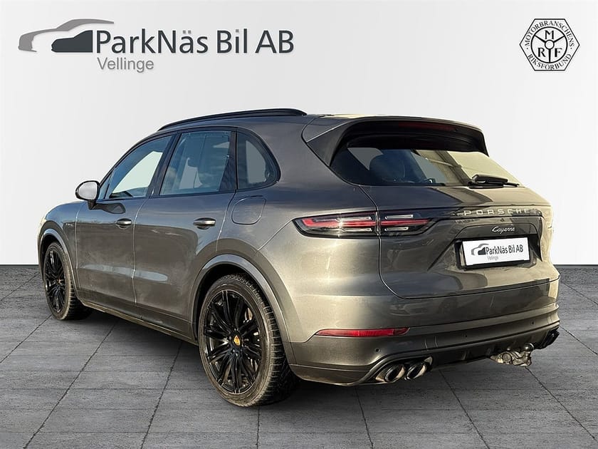 Bild 3 av Porsche Cayenne E-Hybrid S PANO NIGHTVISION