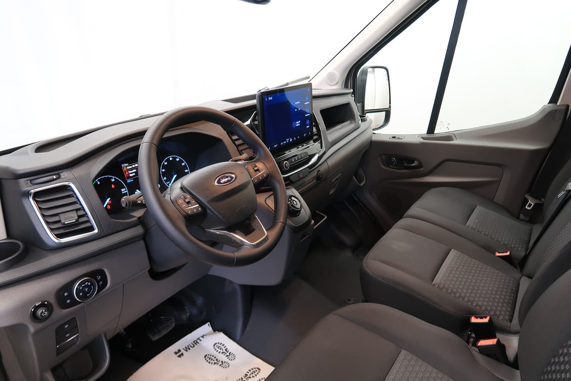 Ford Transit 2023 - miniatyr 4