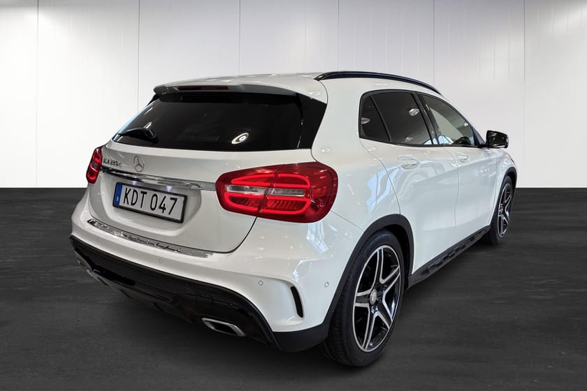 Bild 3 av Mercedes-Benz GLA 220 d 177hk AMG Line B-Kamera Farthållare