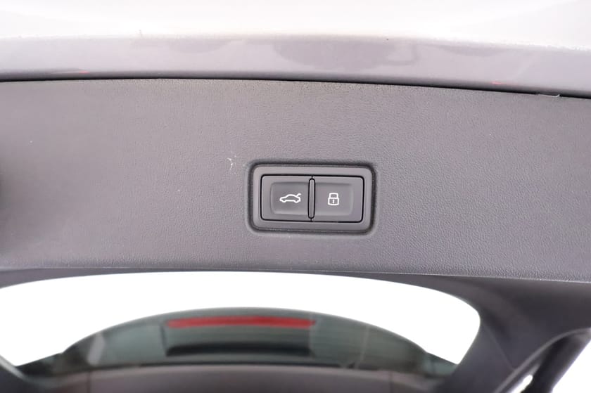 Bild 3 av Audi Q4 45 e-tron quattro 265Hk Dragkrok/Backkamera/rattvärme