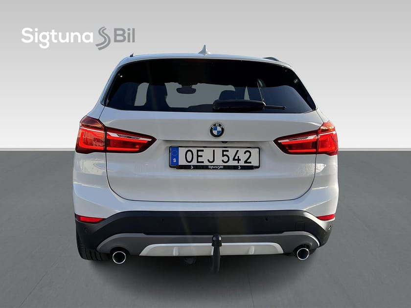Bild 5 av BMW X1 xDrive20d 190hk / Panorama / Head-Up / Backkamera