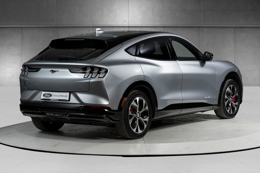 Bilde 5 av Ford Mustang Mach-E Standard Range AWD KAMPANJE! | 371hk SUV SR | B&O | Matrix ++