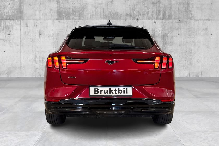 Bilde 4 av Ford Mustang Mach-E Long Range AWD 99W Range/Glasstak/360/Bang&Olufsen/Sensico