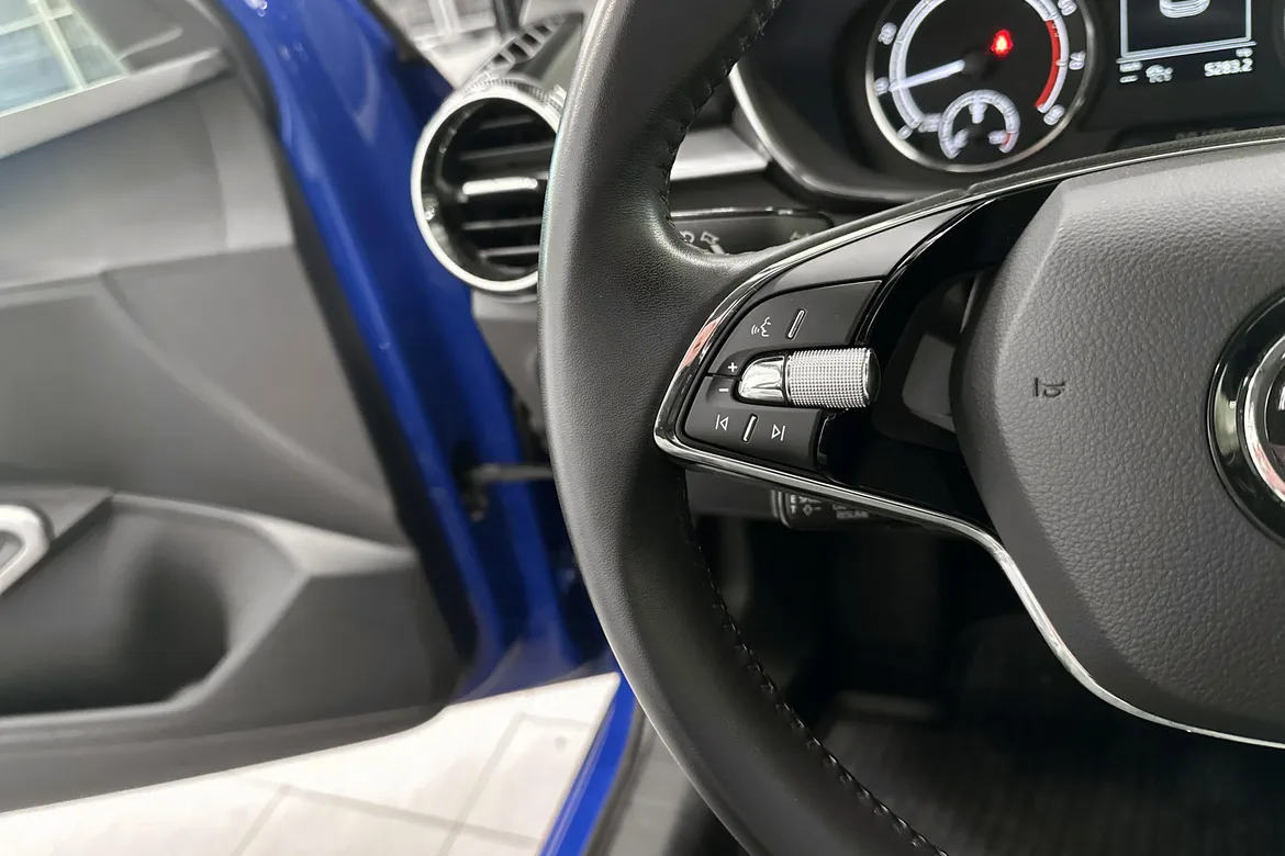 picture of a car
