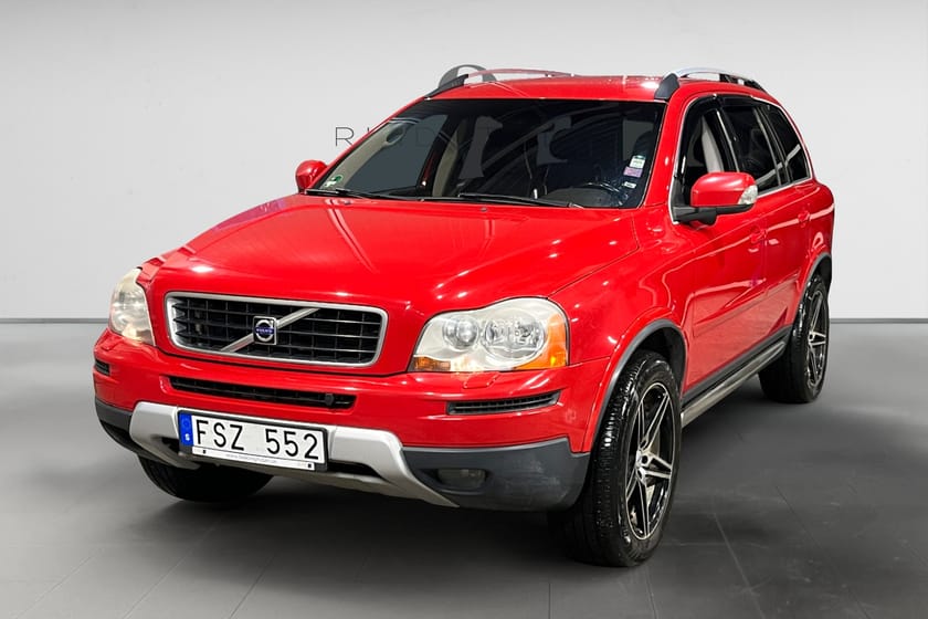 Bild 1 av Volvo XC90 7 Säten 3.2 238 HK AUT AWD SPORTS-LINE DRAG PDC M&K 7SITS 19"