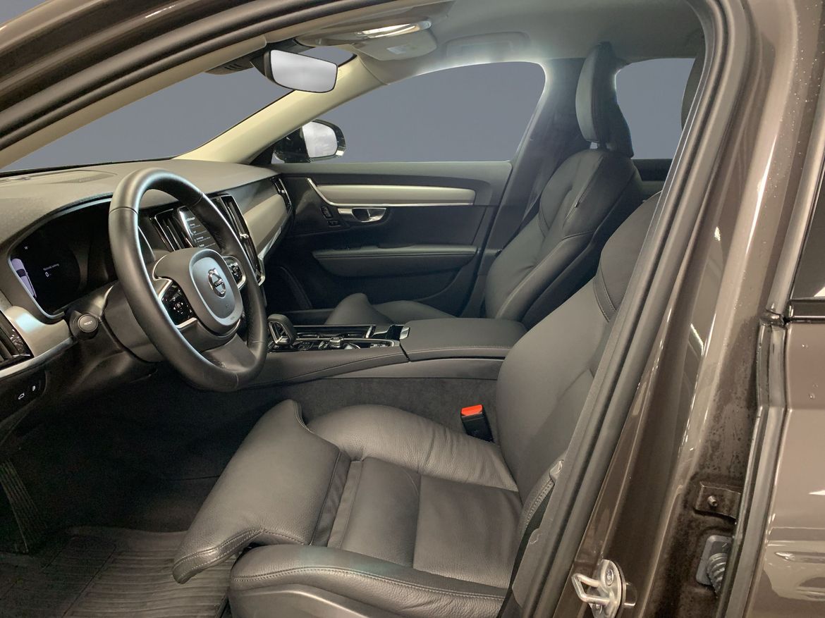 DGZ51B – Volvo V90