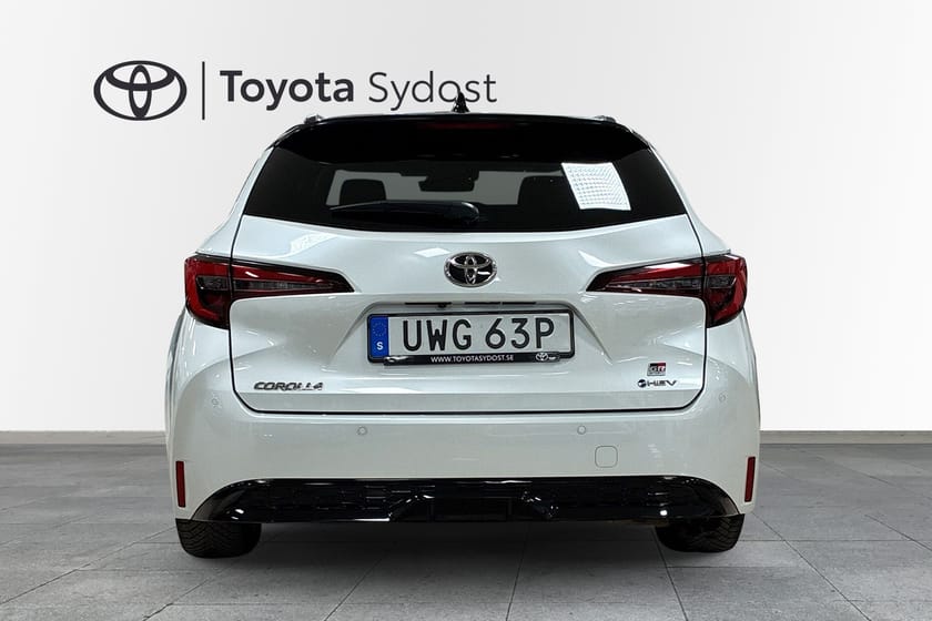 Bild 5 av Toyota Corolla Touring Sports Hybrid TS 1.8 HSD GR Sport Backkamera Rattvärme GPS