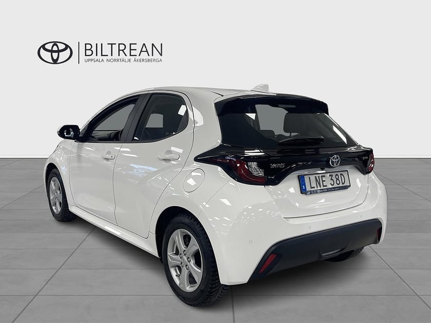 Bild 3 av Toyota Yaris Hybrid 115 Active Komfortpkt P-sensorer V-hjul