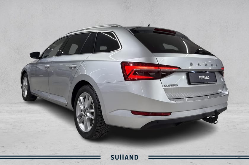Bilde 3 av Škoda Superb Stasjonsvogn 2,0TDI/200hk/Style/4x4/ACC/Krok/Webasto/Kamera